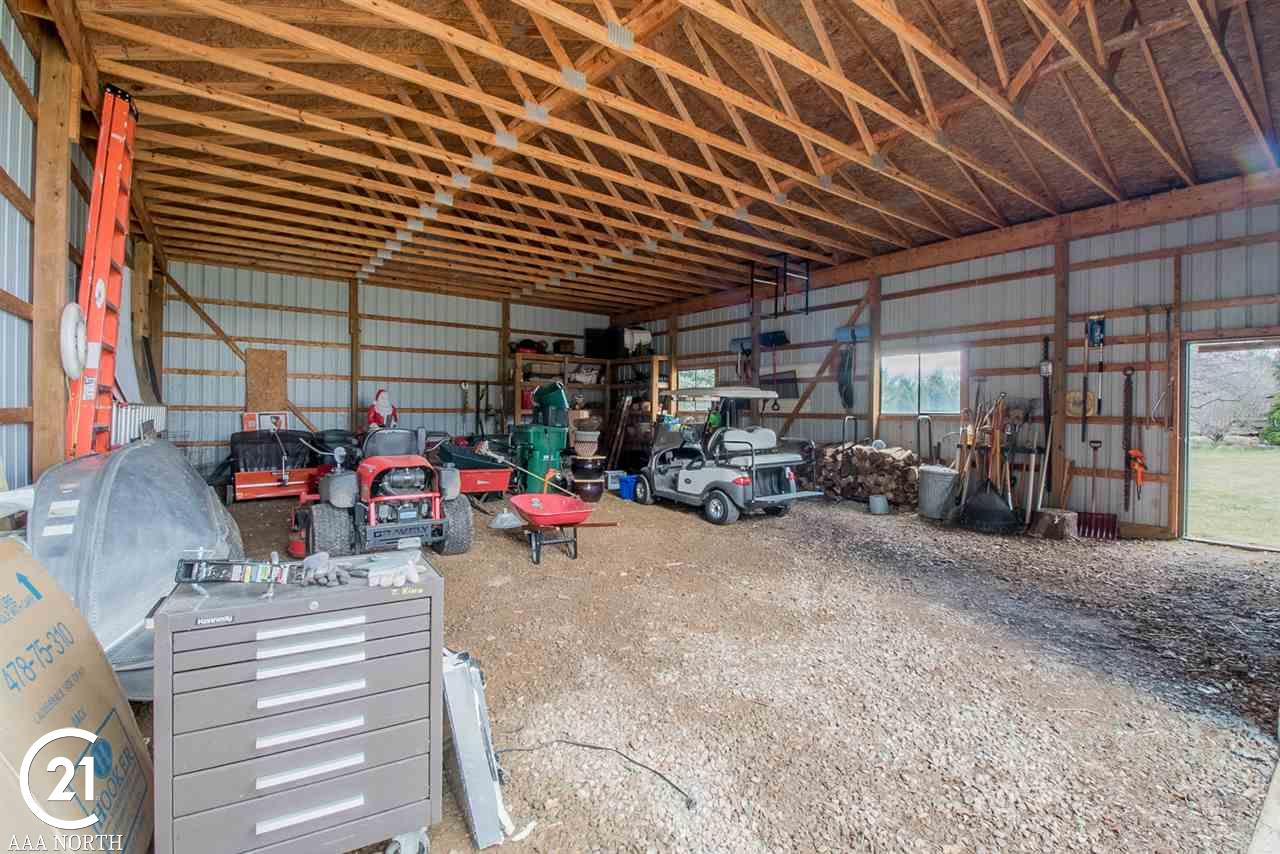 5900 Kidder Road Almont, MI 48003 - Photo 15 of 58 31375940-14.JPG