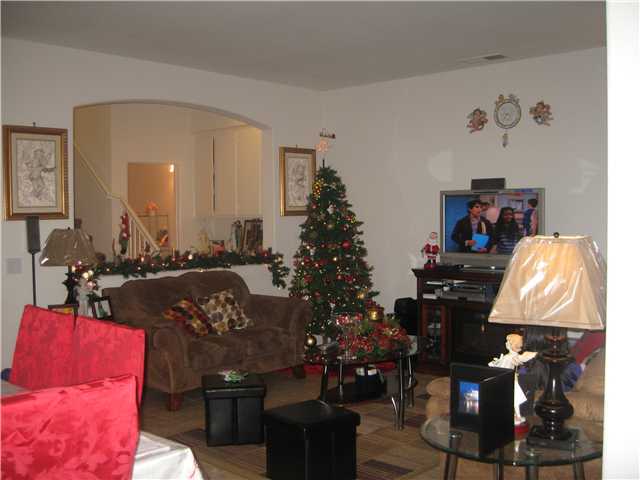 1460 Levant Lane, Unit 4 Chula Vista, CA 91913 - Photo 1 of 16 Living/Family Room