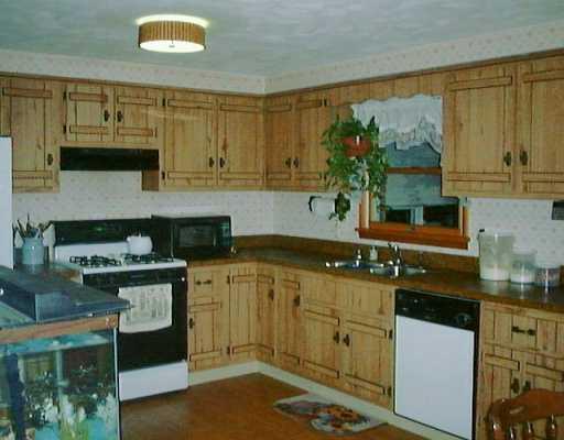 550 Howell Street Elizabeth, PA 15037 - Photo 3 of 6 Gallery Image 3