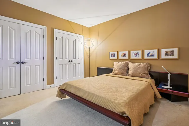 $1,999,990 | 11033 Daybreak Court, North Bethesda, MD 20852