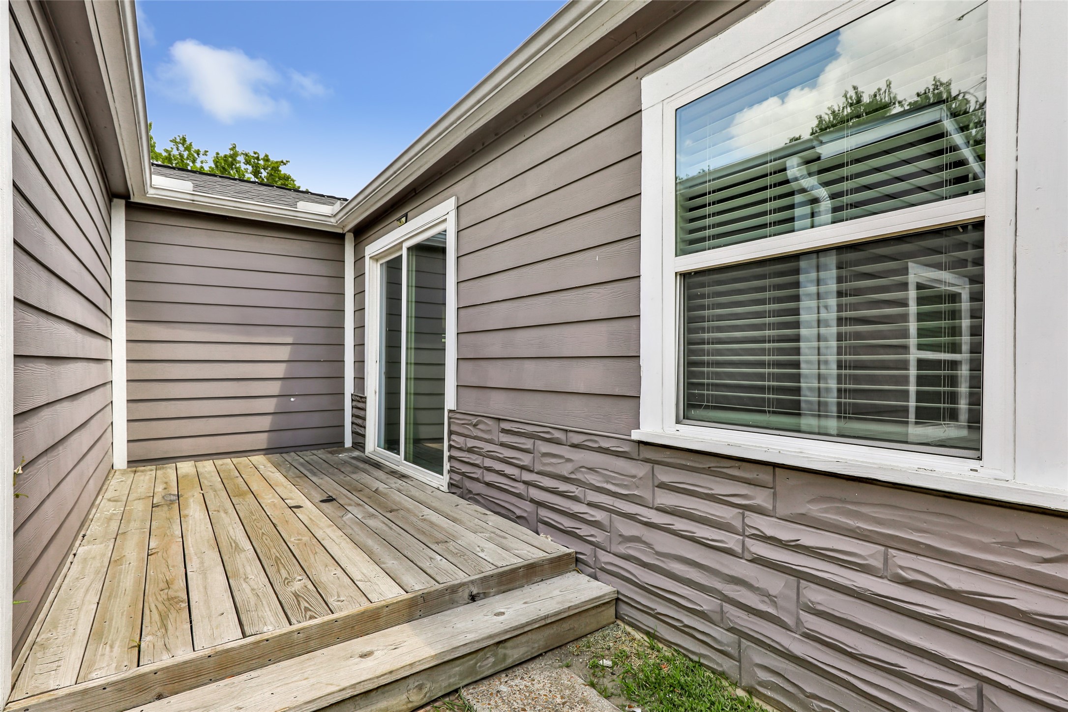 4803 Elser Street Houston, TX 77009 - Photo 5 of 16