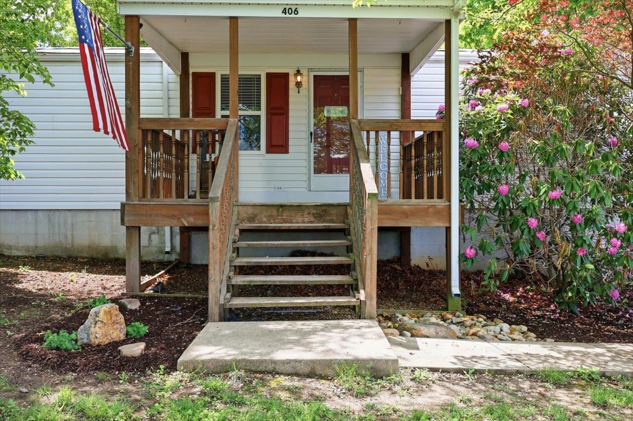 406 Trayfoot Road Grottoes, VA 24441 - Photo 22 of 30 a view of a house with a yard and sitting area