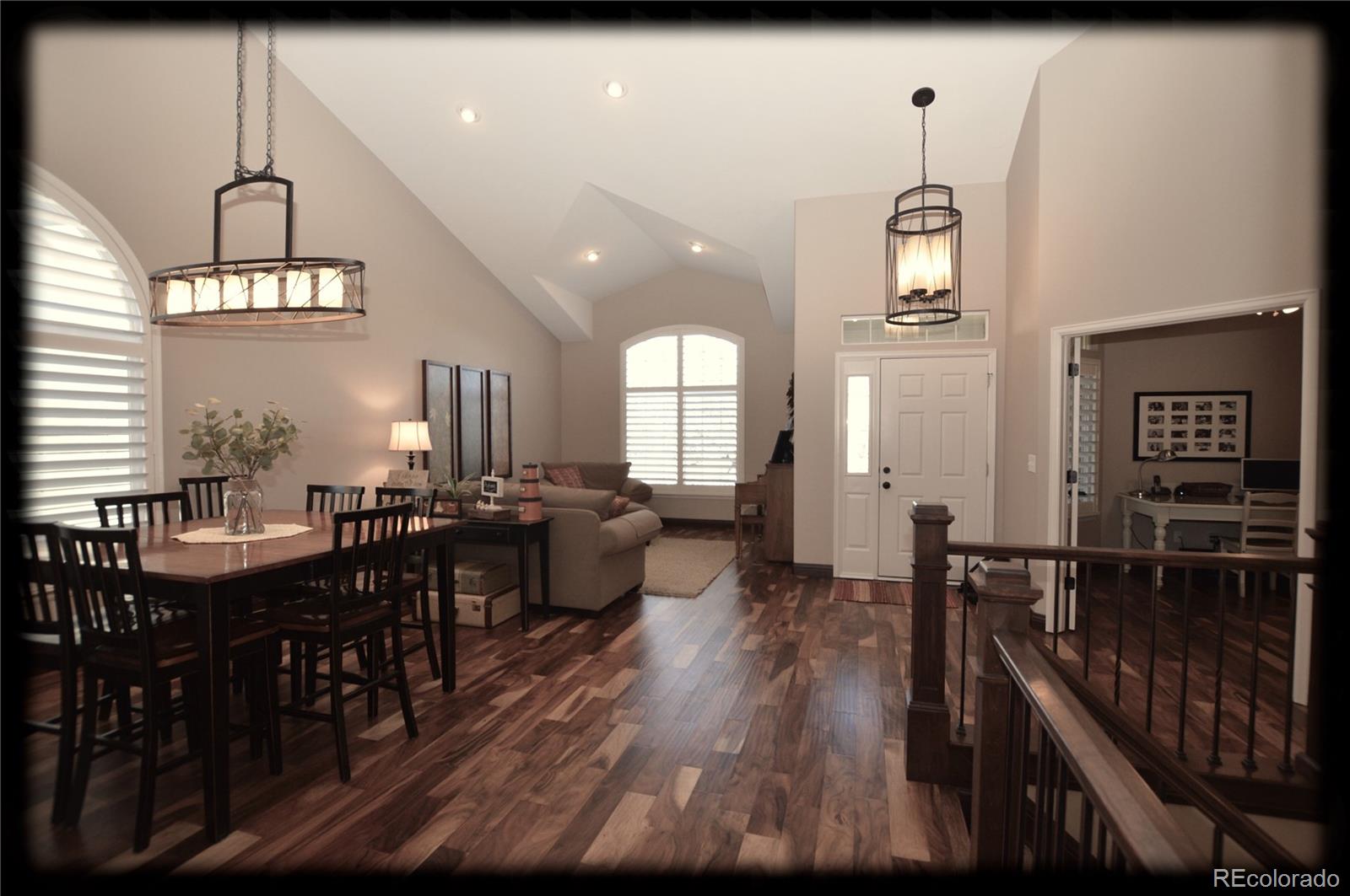 9575 South Hackberry Street Highlands Ranch, CO 80129 - Photo 5 of 29 Gallery Image 5