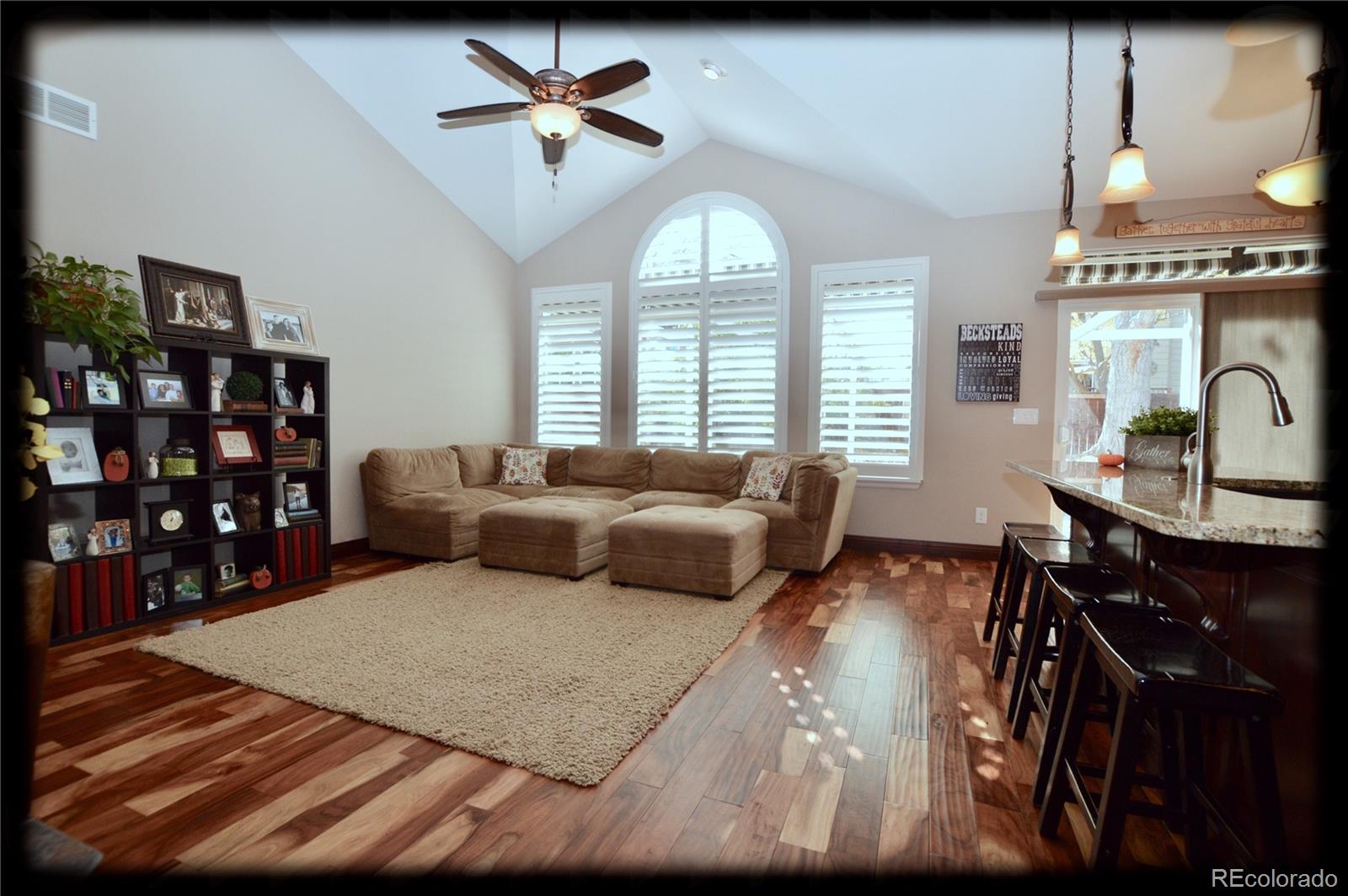 9575 South Hackberry Street Highlands Ranch, CO 80129 - Photo 8 of 29 Gallery Image 8