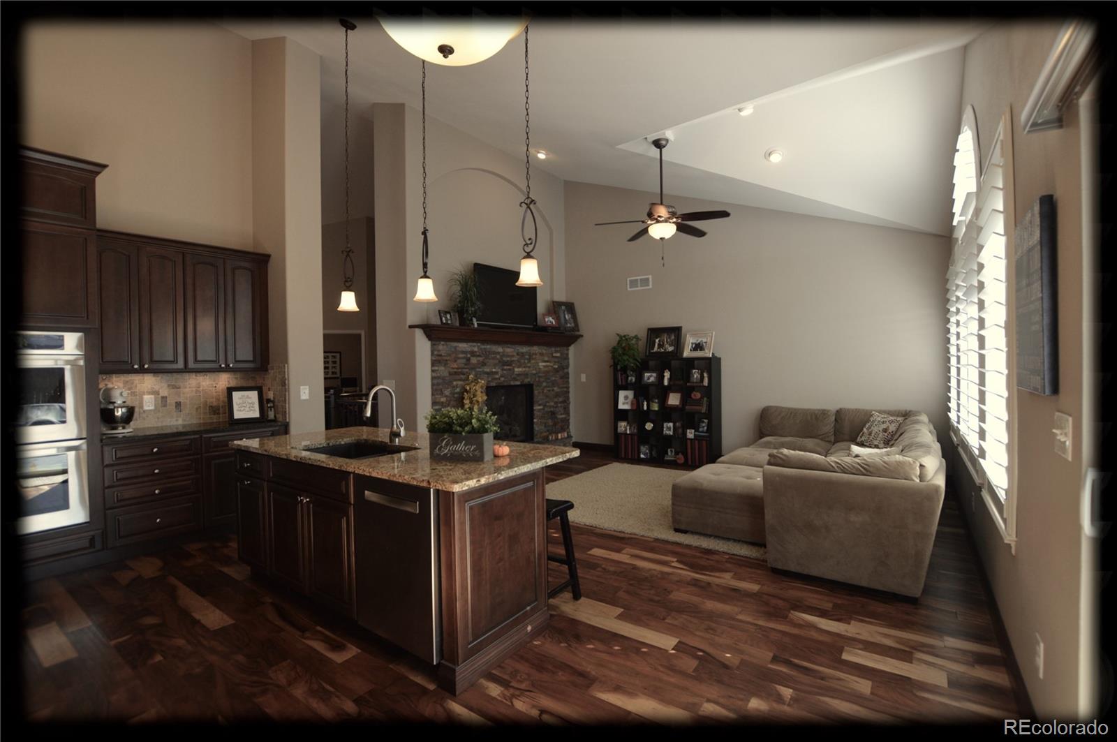 9575 South Hackberry Street Highlands Ranch, CO 80129 - Photo 10 of 29 Gallery Image 10