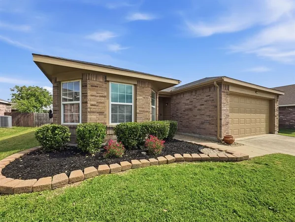 $265,000 | 1405 Eagles Nest Trail, Krum, TX 76249