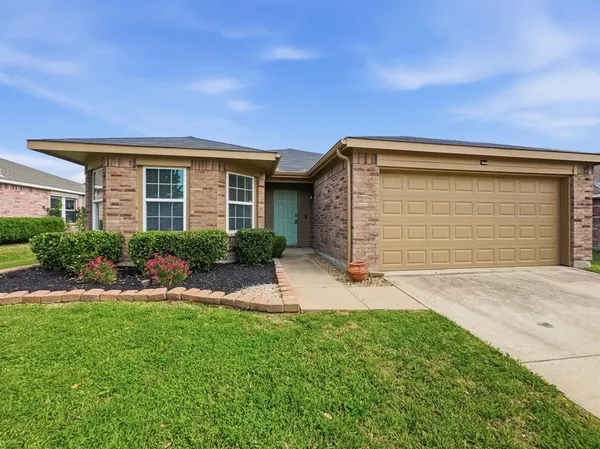 $265,000 | 1405 Eagles Nest Trail, Krum, TX 76249