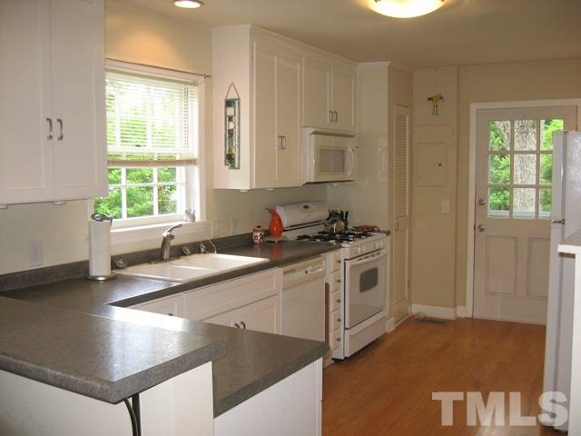 4708 Mebane Oaks Road Mebane, NC 27302 - Photo 5 of 25 Gallery Image 5