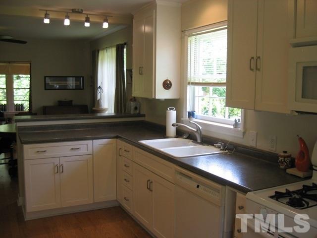 4708 Mebane Oaks Road Mebane, NC 27302 - Photo 6 of 25 Gallery Image 6