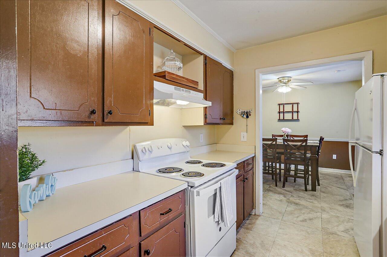 111 Fern Valley Road Brandon, MS 39042 - Photo 11 of 26 11-111 Fern Valley Rd