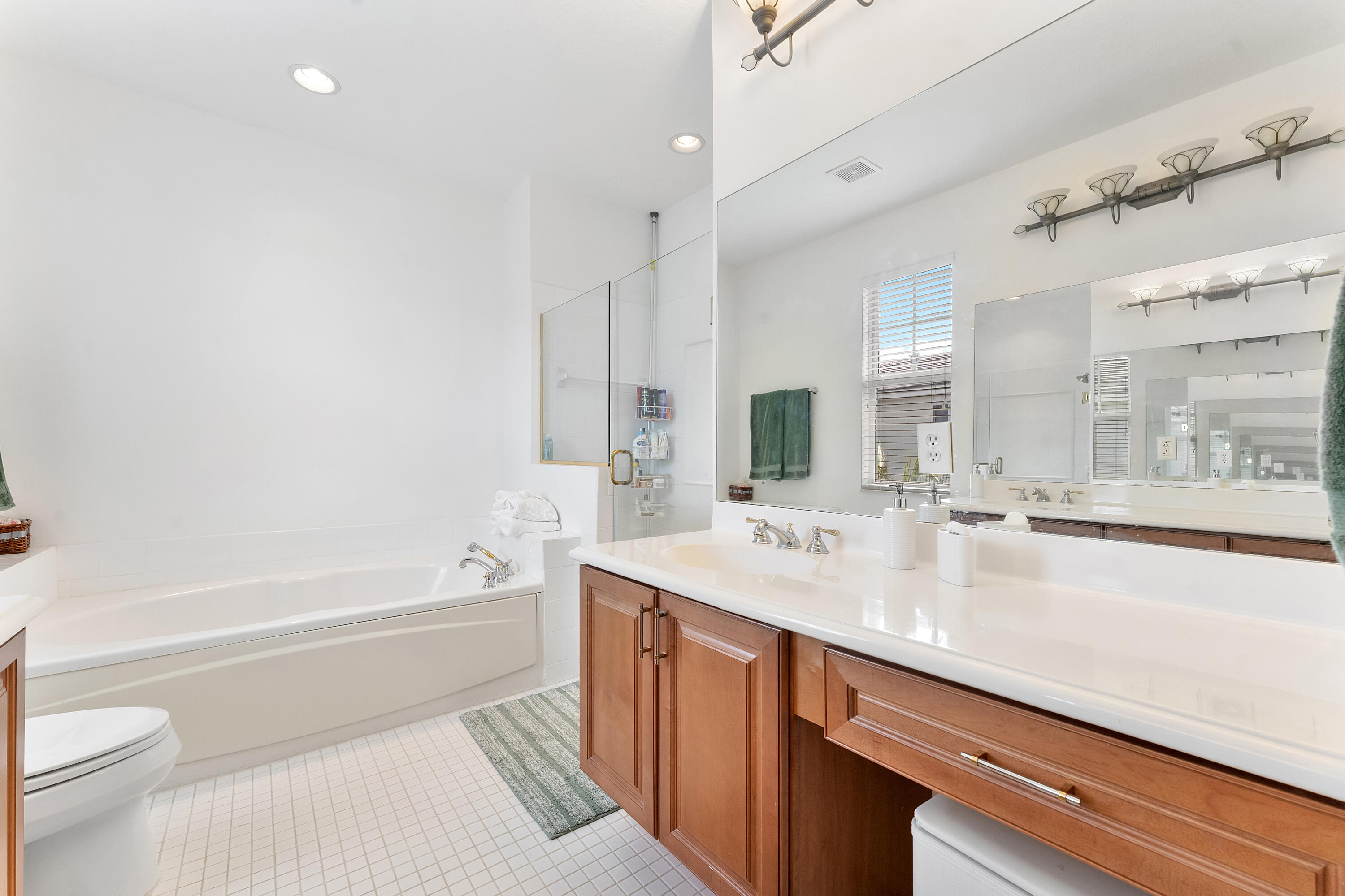 638 Northwest 38th Circle Boca Raton, FL 33431 - Photo 15 of 57 15-print-DSC09406