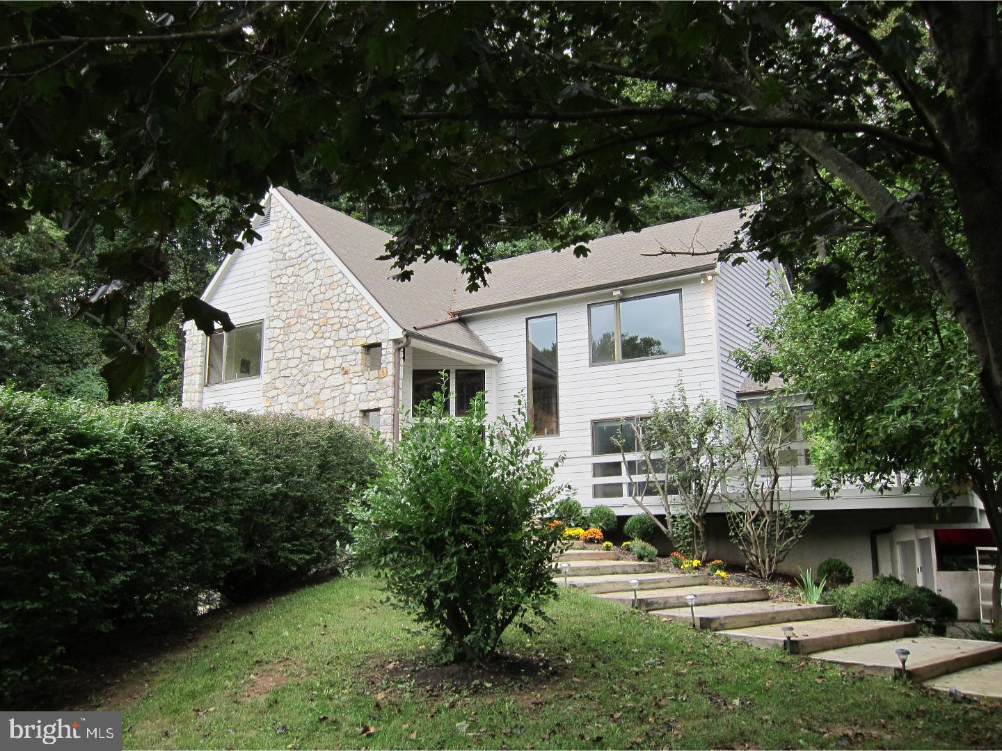 347 Ring Road Chadds Ford, PA 19317 - Photo 1 of 25 Gallery Image 1