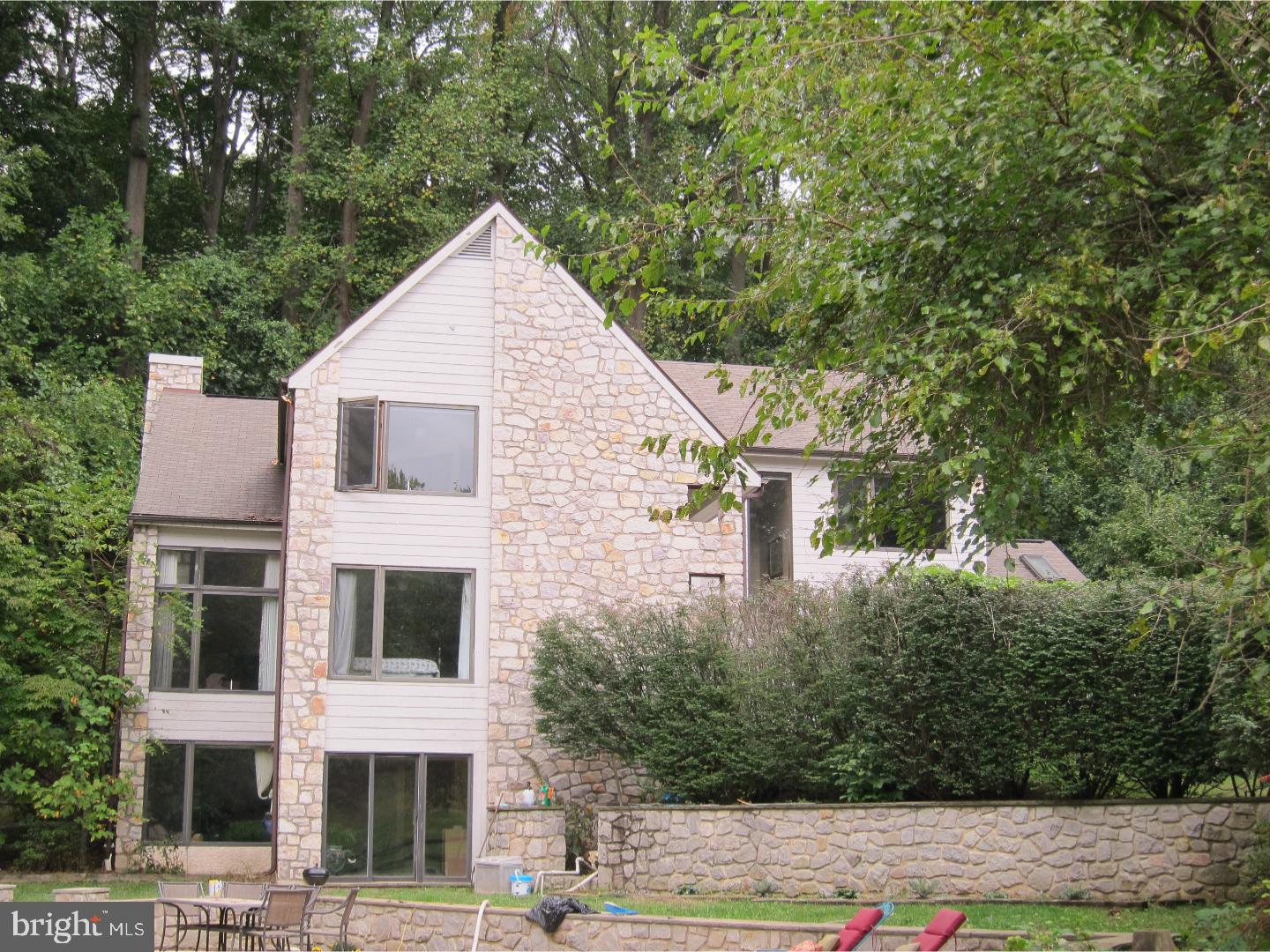 347 Ring Road Chadds Ford, PA 19317 - Photo 5 of 25 Gallery Image 5