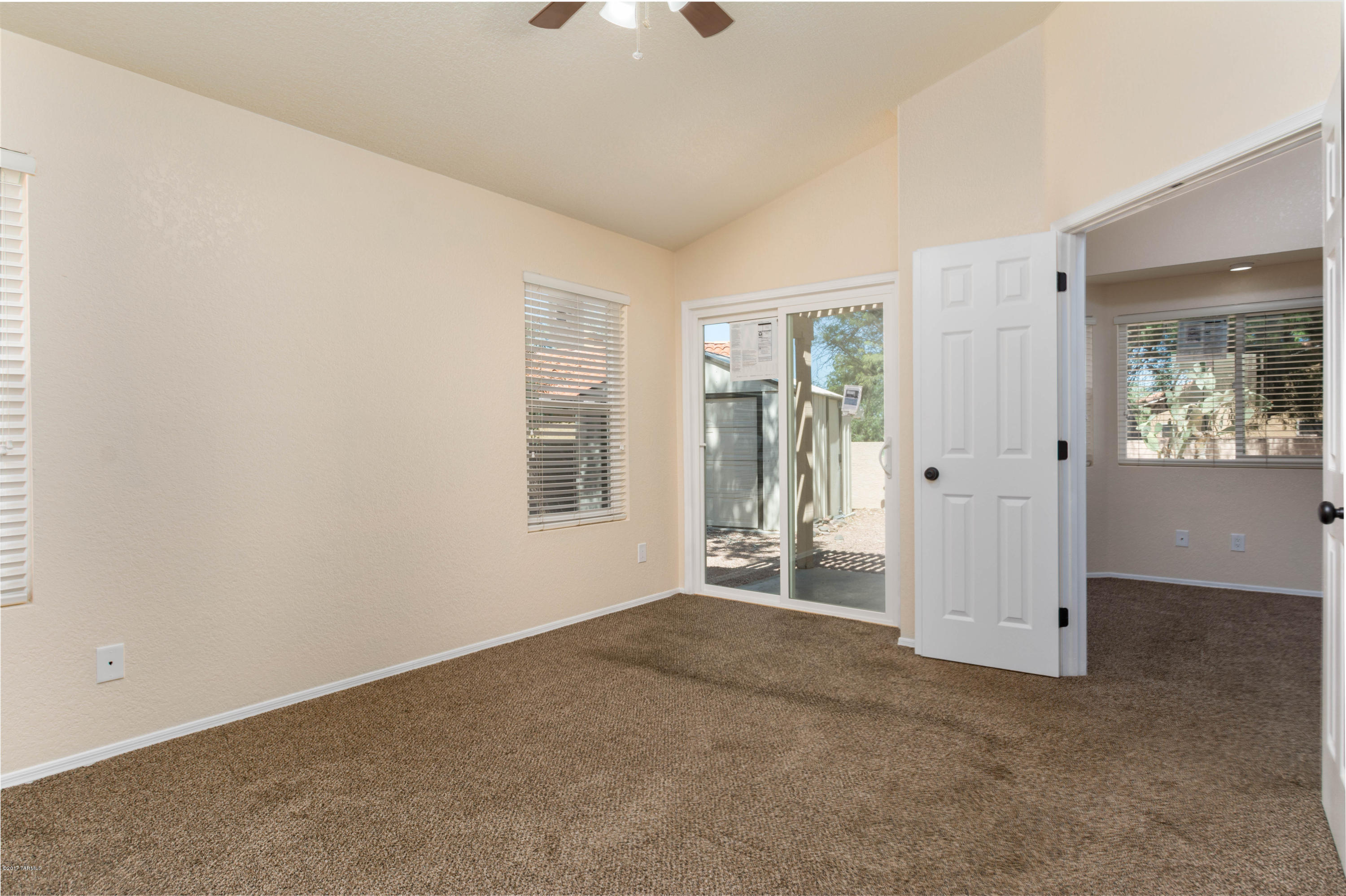 8893 North Lessing Court Tucson, AZ 85742 - Photo 20 of 29