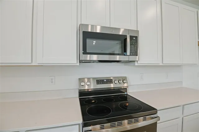 $420,950 | 1035 Wisteria Way, Dundee, FL 33838