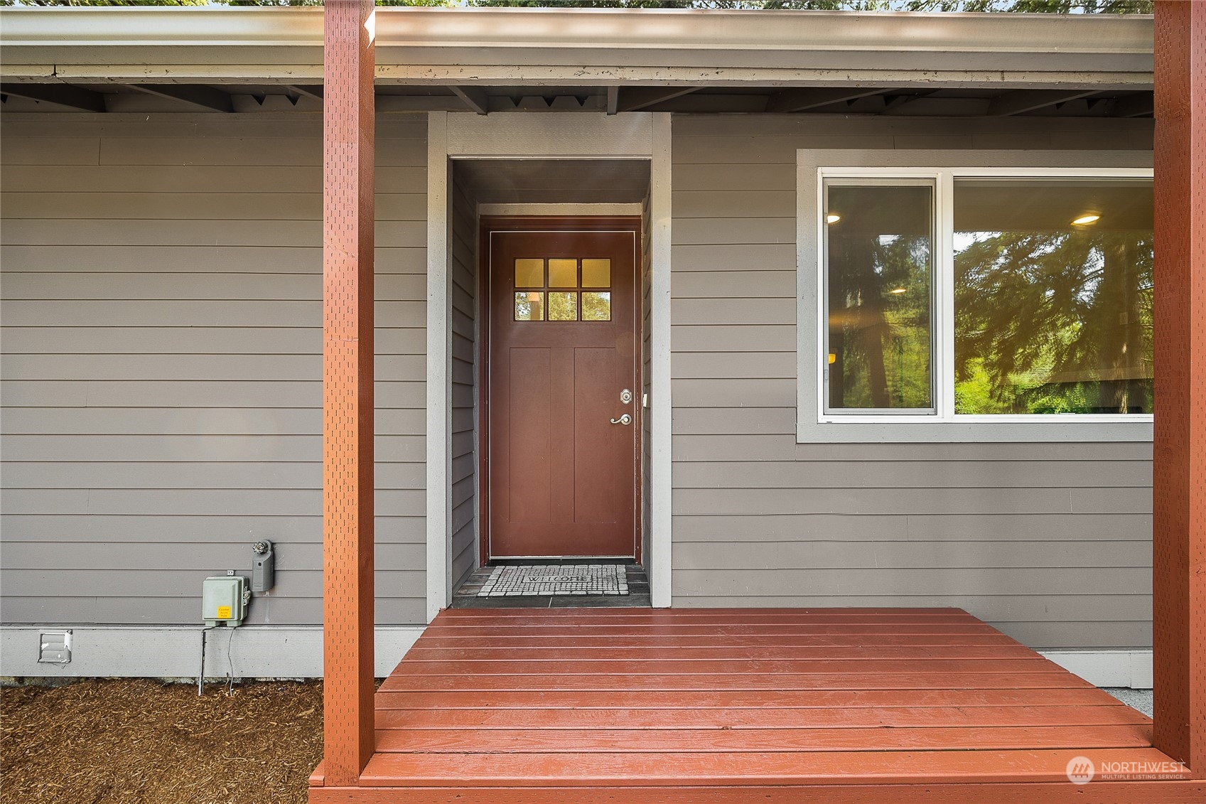 9512 Edmonds Way Edmonds, WA 98020 - Photo 2 of 24 a view of outdoor space