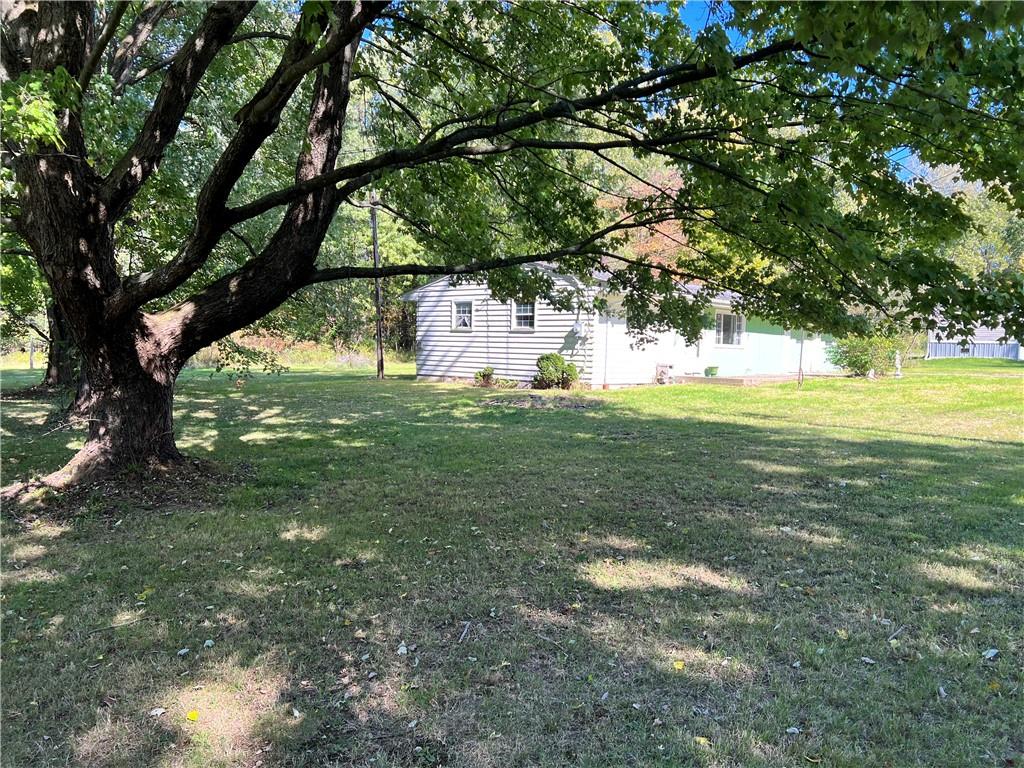 1820 Cherokee Road Jamestown, PA 16134 - Photo 8 of 20 Gallery Image 8