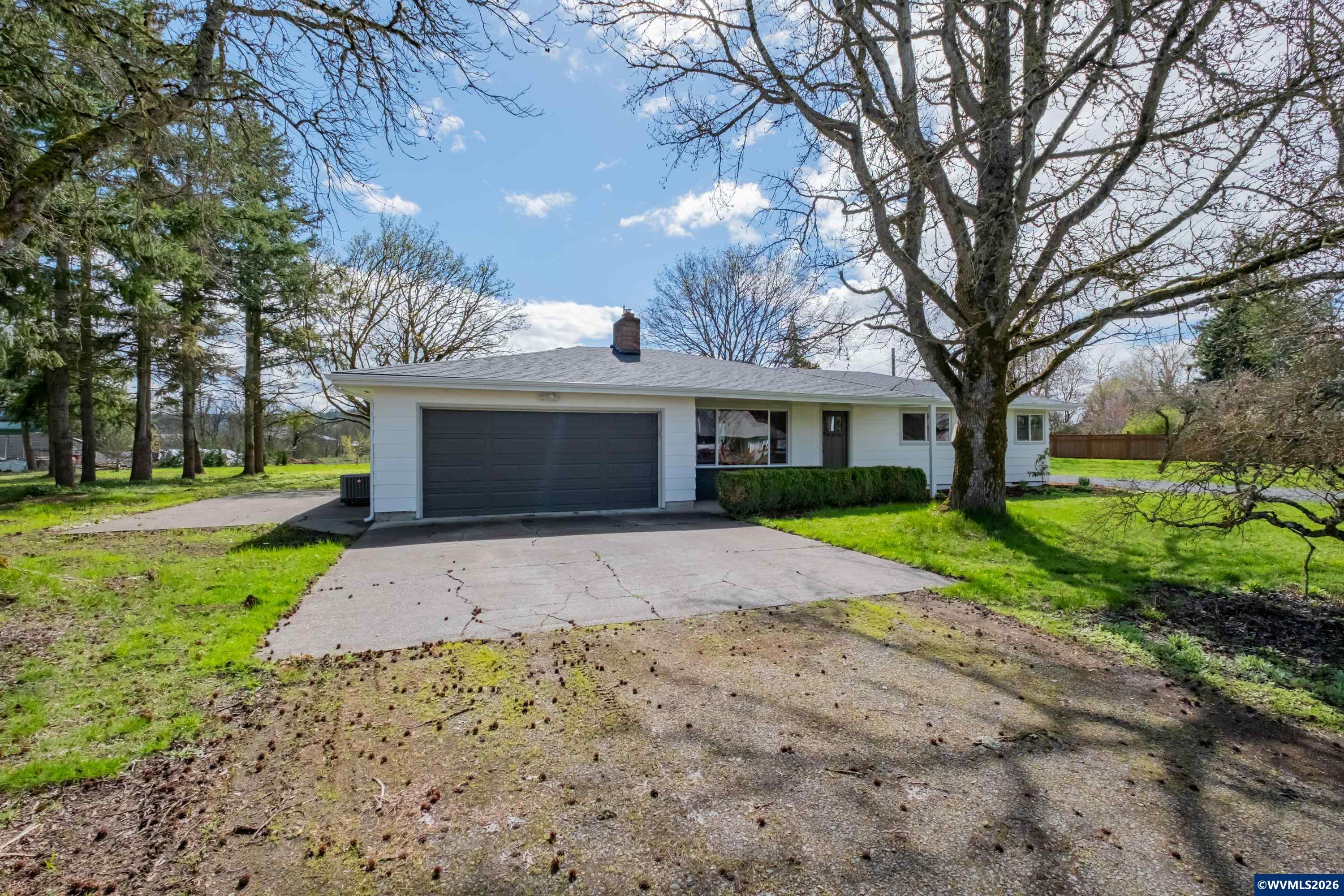 33001 Sandridge Road Lebanon, OR 97355 - Photo 3 of 50