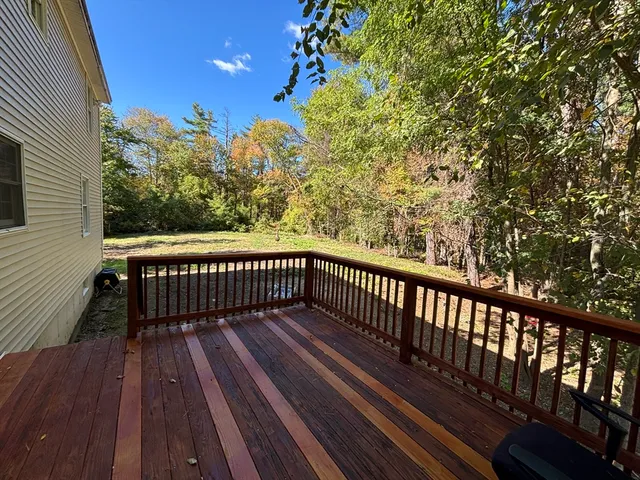 $564,000 | 2237 Main Street, Lancaster, MA 01523