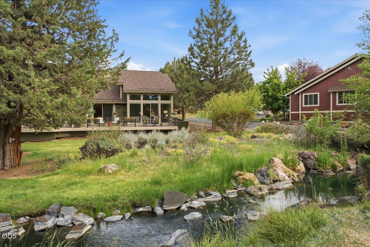 1354 Highland View Loop Redmond, OR 97756 - Photo 40 of 46