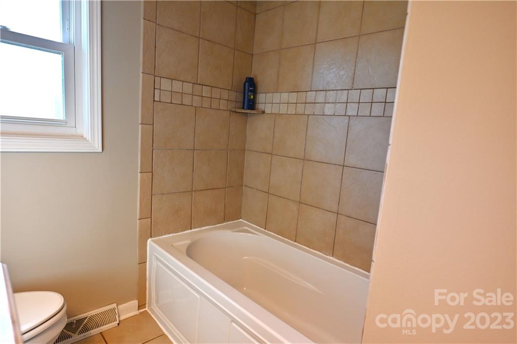 2398 Providence Mill Road Newton, NC 28658 - Photo 17 of 29 Gallery Image 17