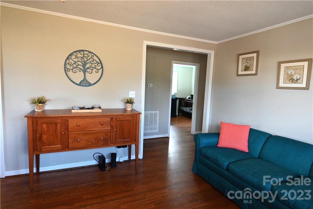 2398 Providence Mill Road Newton, NC 28658 - Photo 8 of 29 Gallery Image 8