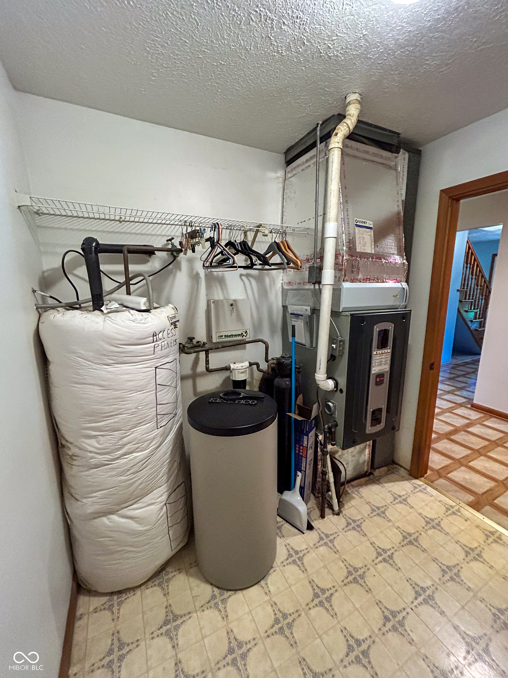 5488 North German Church Road Indianapolis, IN 46235 - Photo 18 of 54