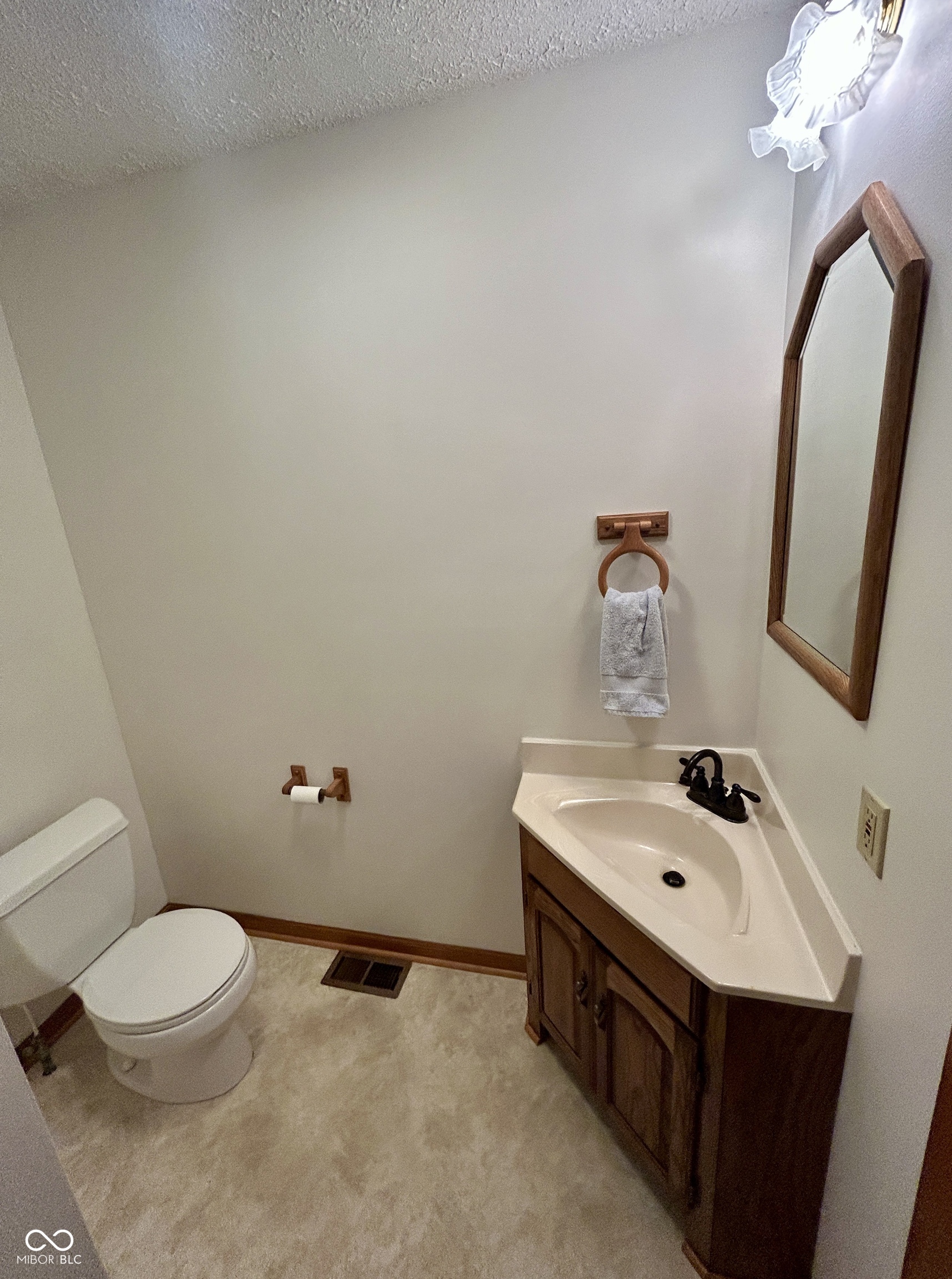 5488 North German Church Road Indianapolis, IN 46235 - Photo 19 of 54