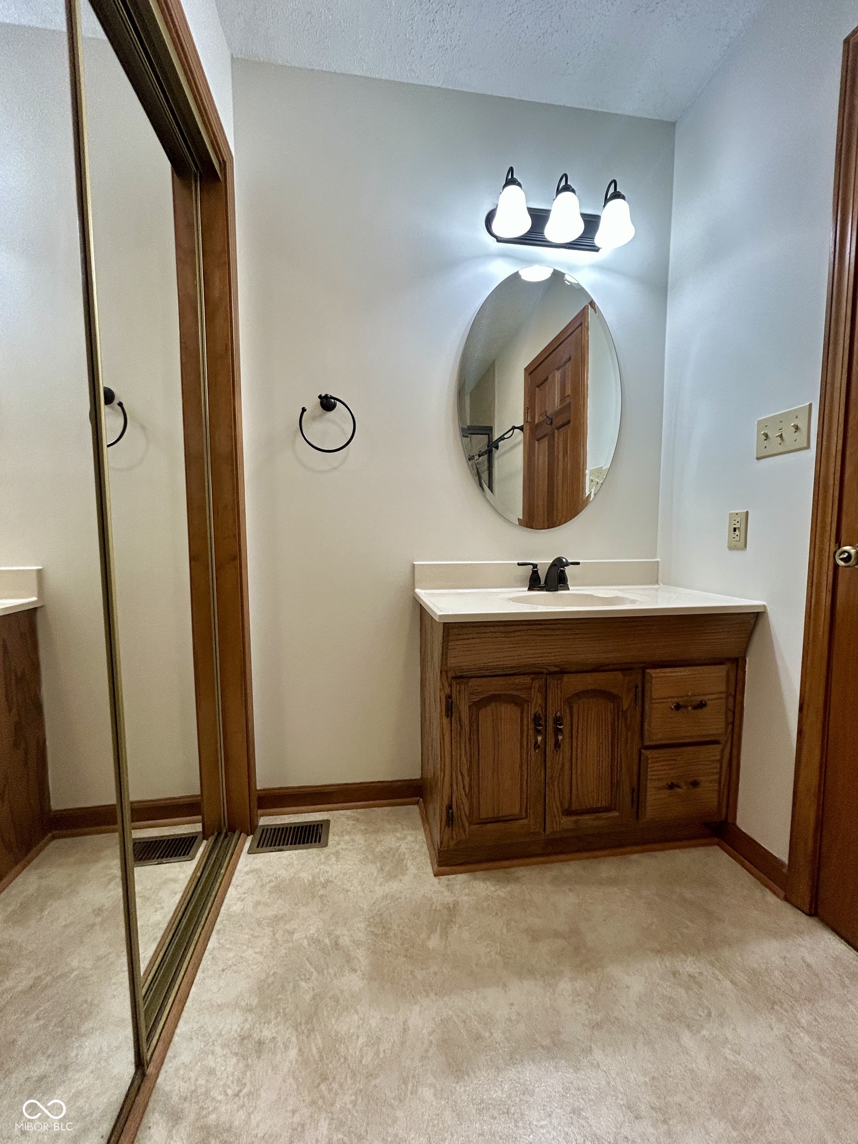 5488 North German Church Road Indianapolis, IN 46235 - Photo 26 of 54