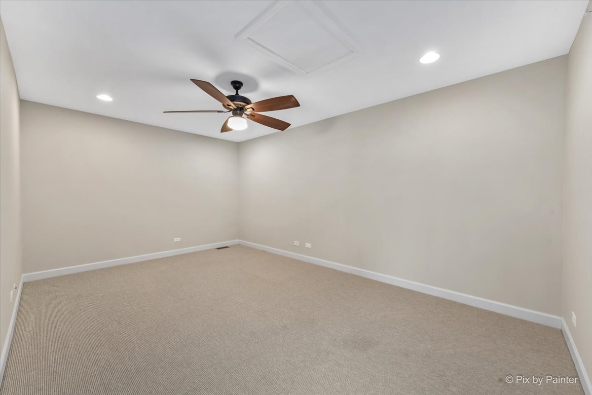 2122 Shermer Road Glenview, IL 60026 - Photo 23 of 37 an empty room