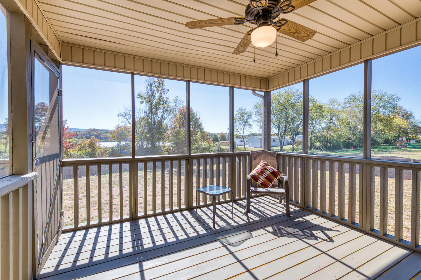 614 Brake Ridge Court Seymour, TN 37865 - Photo 22 of 32 614-Brake-Ridge-Ct-Seymour-TN-26