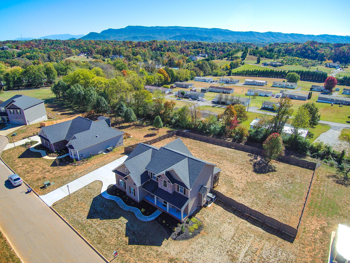 614 Brake Ridge Court Seymour, TN 37865 - Photo 27 of 32 614-Brake-Ridge-Ct-Seymour-TN-33