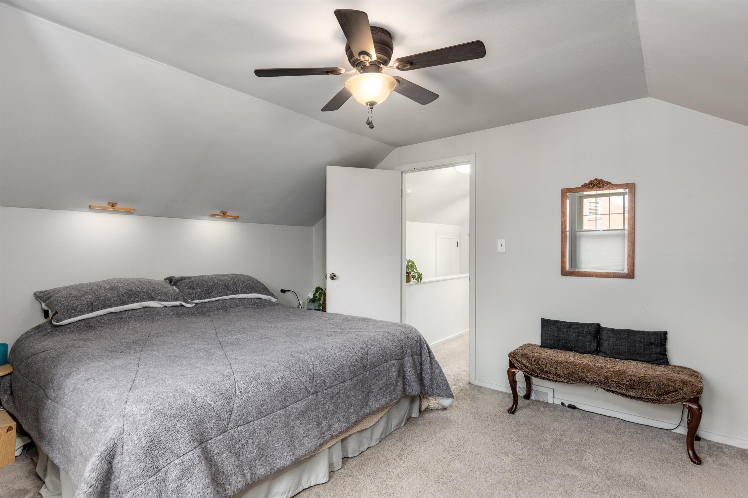 52 Devonshire Road Pleasant Ridge, MI 48069 - Photo 21 of 35 21-52 Devonshire Rd Pleasant Ridge 0026