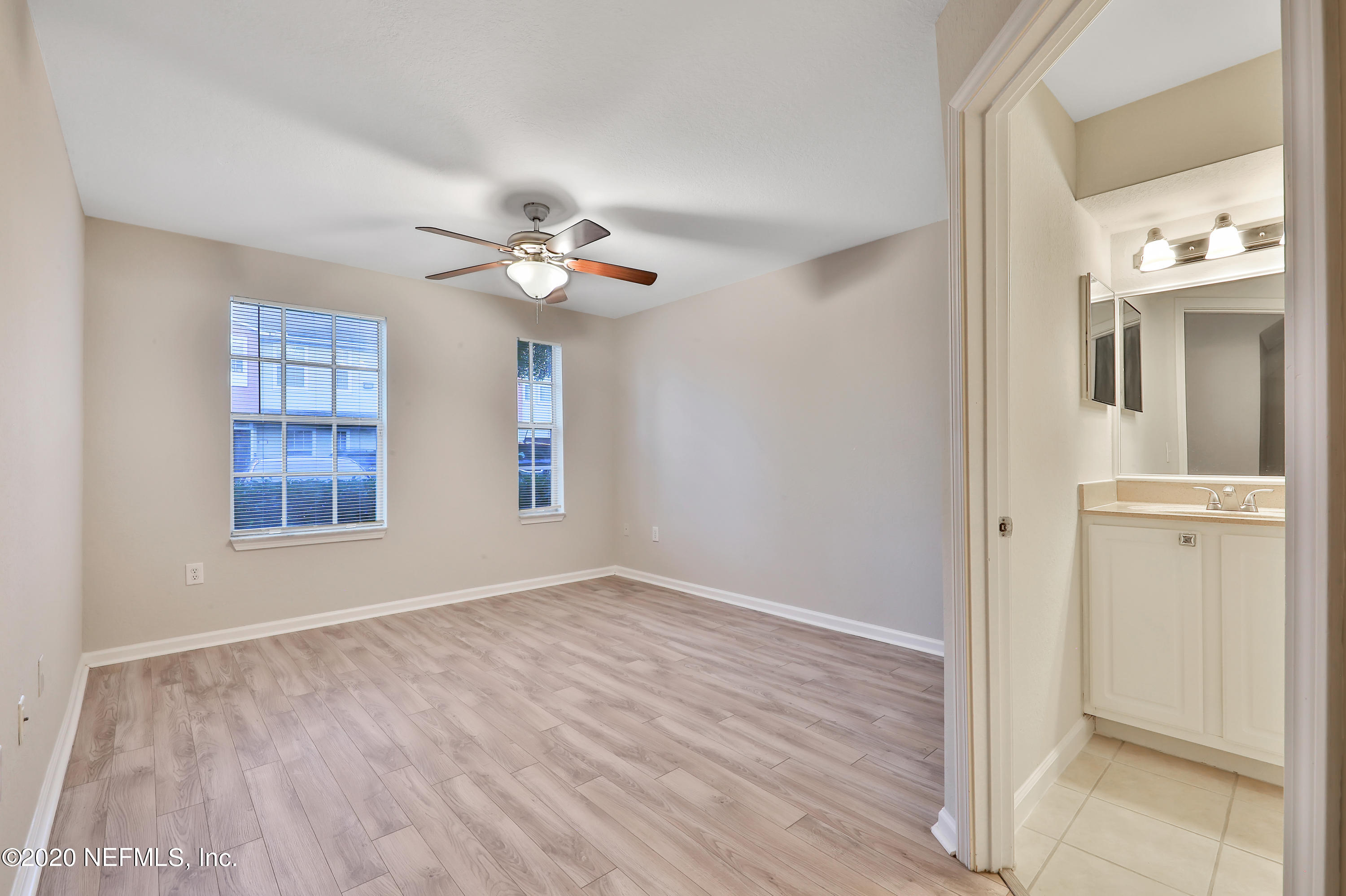 10075 Gate Parkway, Unit 1009 Jacksonville, FL 32246 - Photo 15 of 51 a view of an empty room with window
