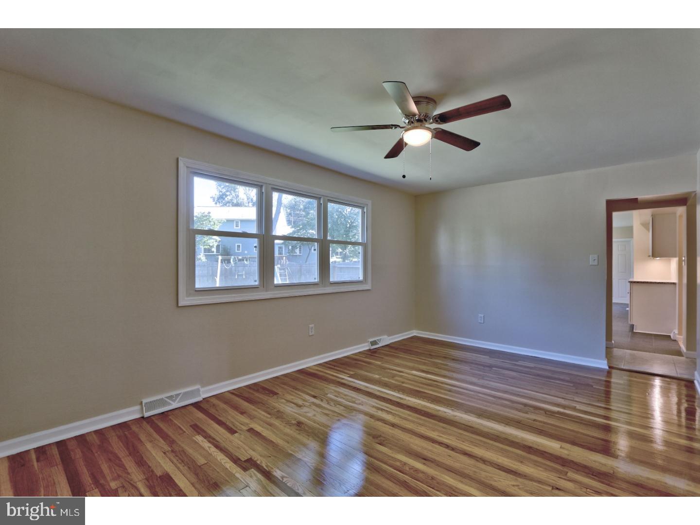 5 Old Town Road Cherry Hill, NJ 08034 - Photo 14 of 25 Gallery Image 14
