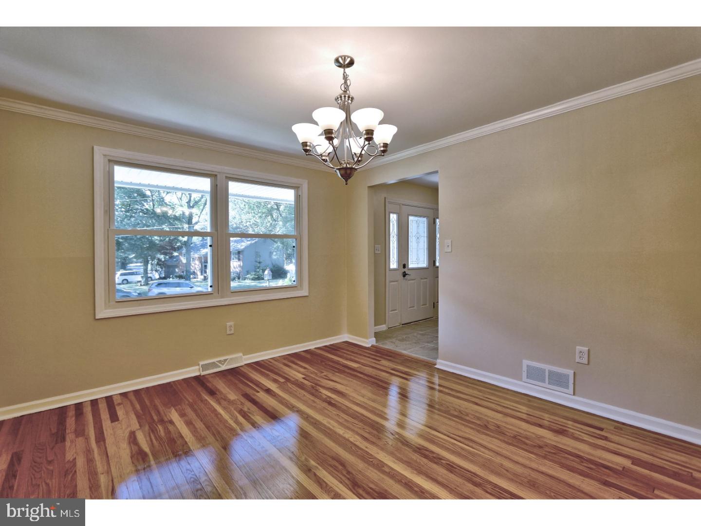 5 Old Town Road Cherry Hill, NJ 08034 - Photo 7 of 25 Gallery Image 7