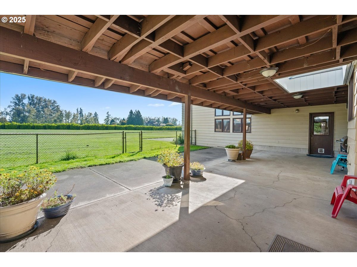 9750 South Gribble Road Canby, OR 97013 - Photo 26 of 39