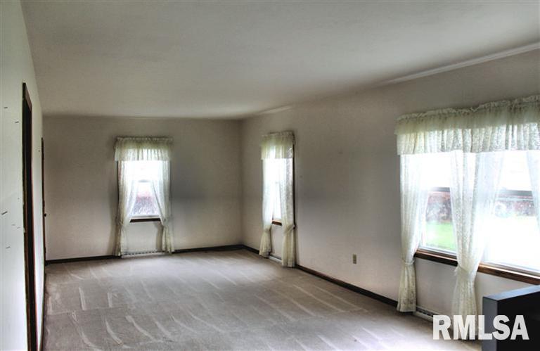 12865 Sand Road Fulton, IL 61252 - Photo 6 of 11