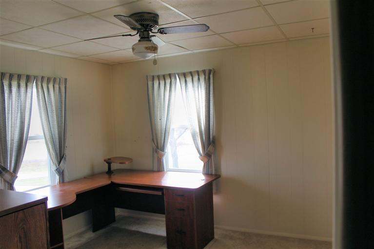 12865 Sand Road Fulton, IL 61252 - Photo 9 of 11