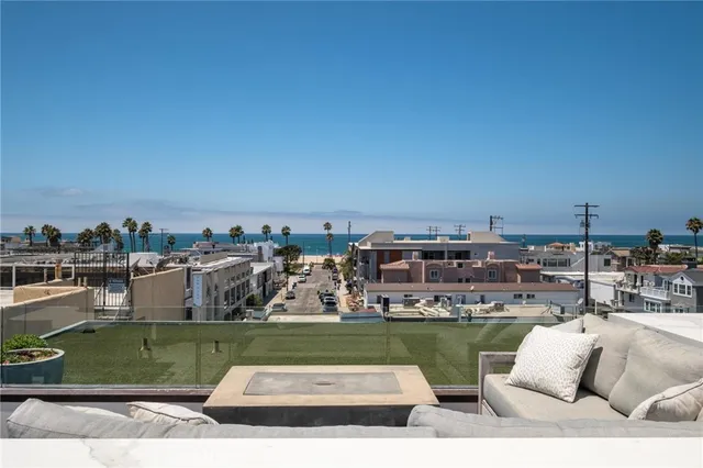 $4,495,000 | 1501 Palm Drive, Hermosa Beach, CA 90254