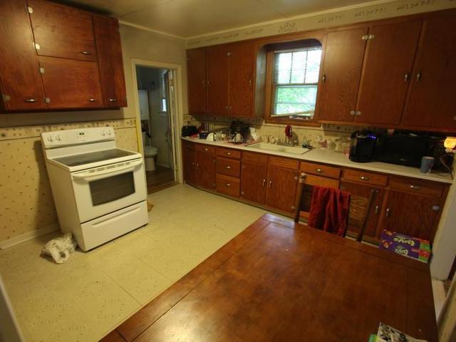 616 North Brown Street Rhinelander, WI 54501 - Photo 4 of 8 Gallery Image 4