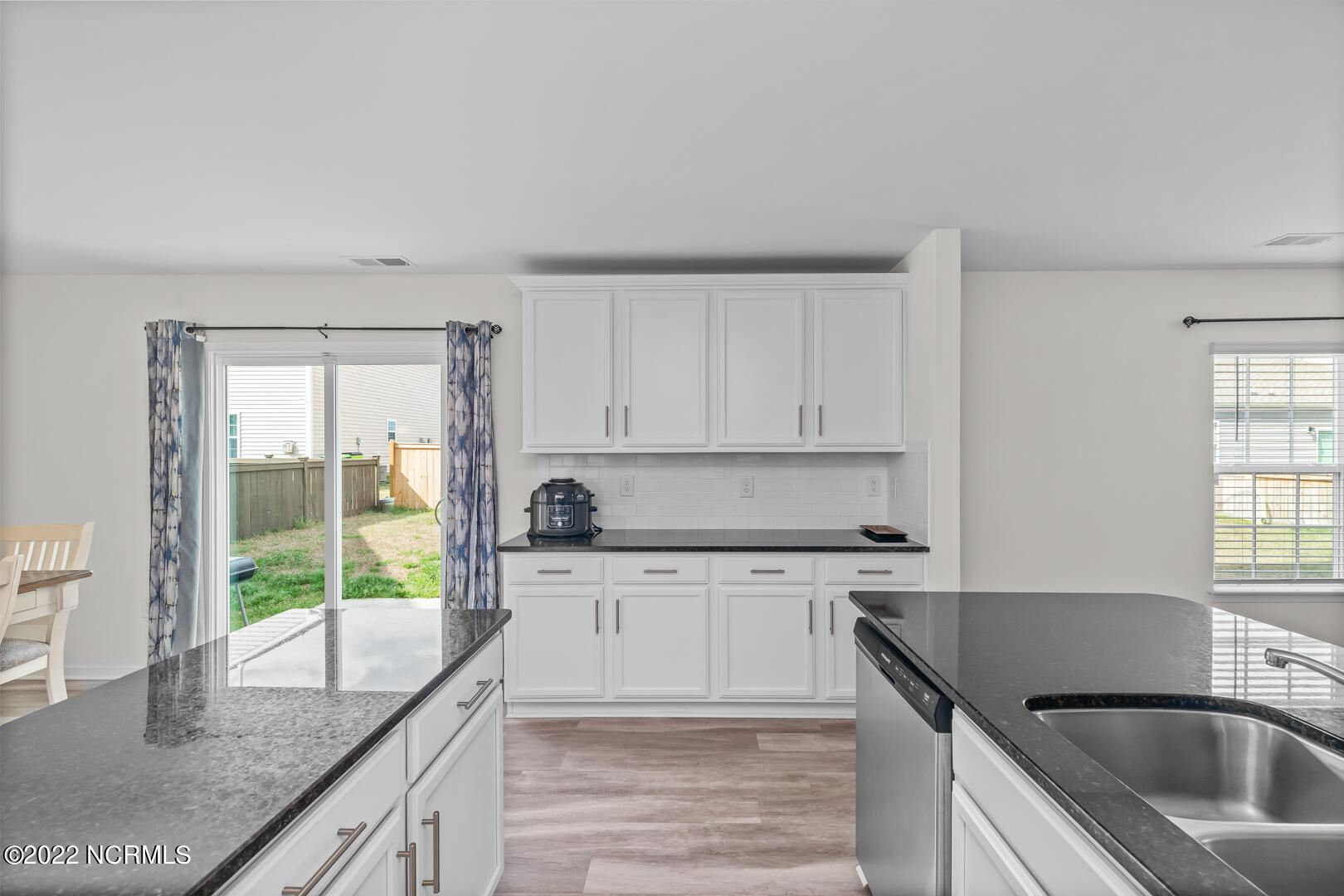 311 Frida Road New Bern, NC 28560 - Photo 12 of 29 kitchen