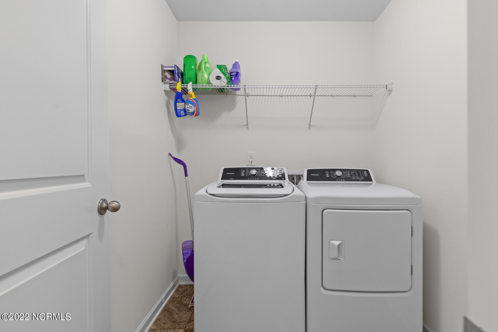 311 Frida Road New Bern, NC 28560 - Photo 13 of 29 laundry room