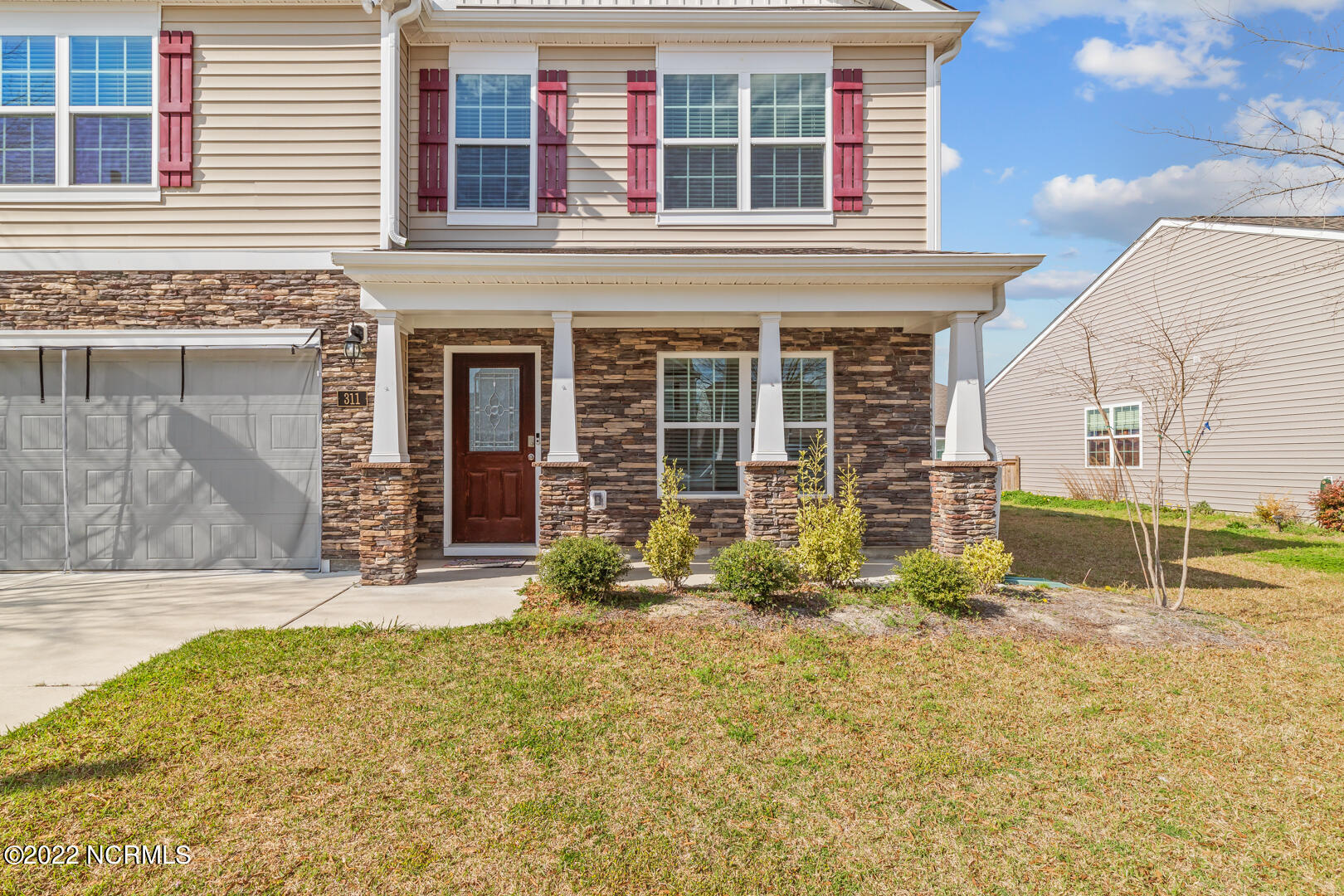 311 Frida Road New Bern, NC 28560 - Photo 3 of 29 Front Door