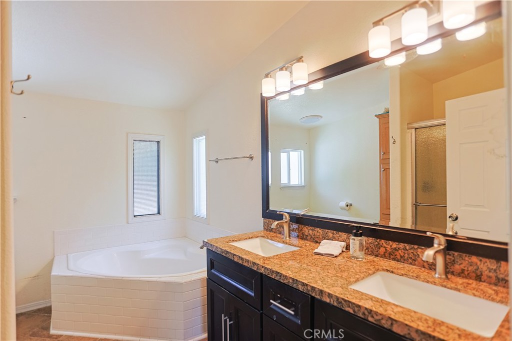 23301 Ridge Rte Drive, Unit 207 Laguna Hills, CA 92653 - Photo 26 of 39