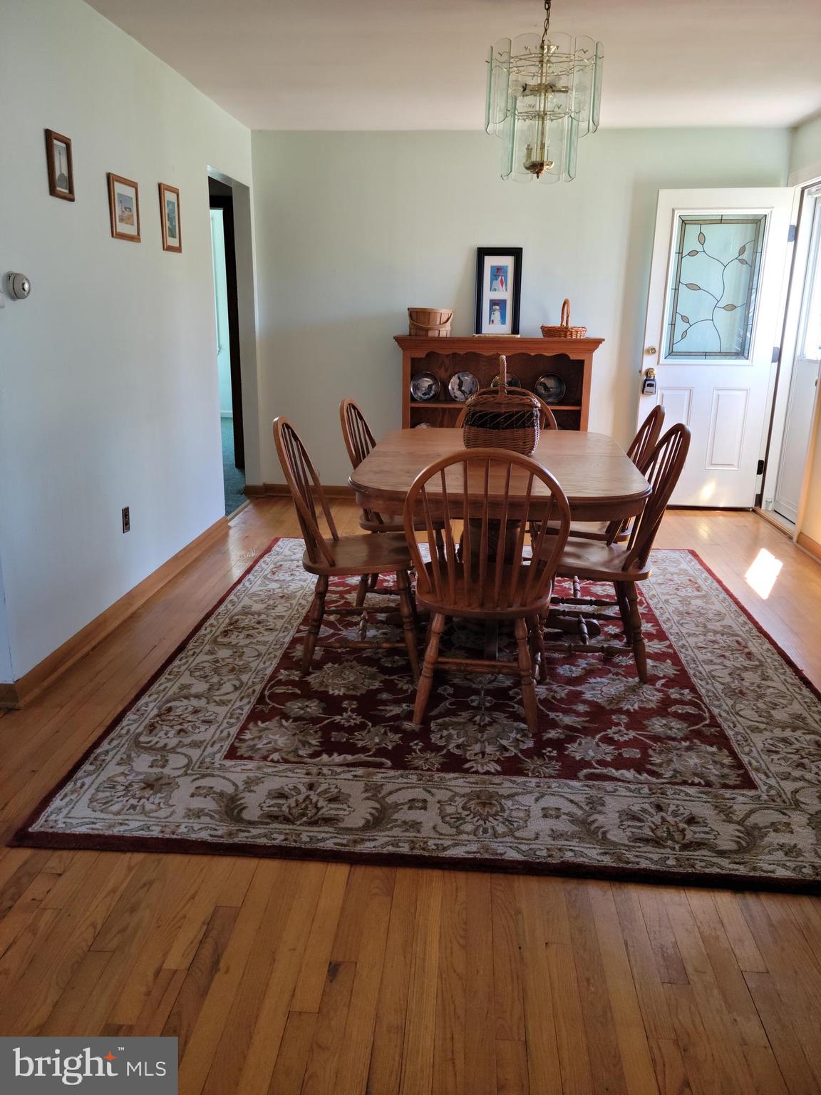 116 Rutgers Road Pennsville, NJ 08070 - Photo 2 of 11 Dining Room