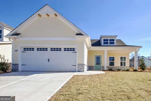 $495,900 | 120 Redhaven Drive, Senoia, GA 30276