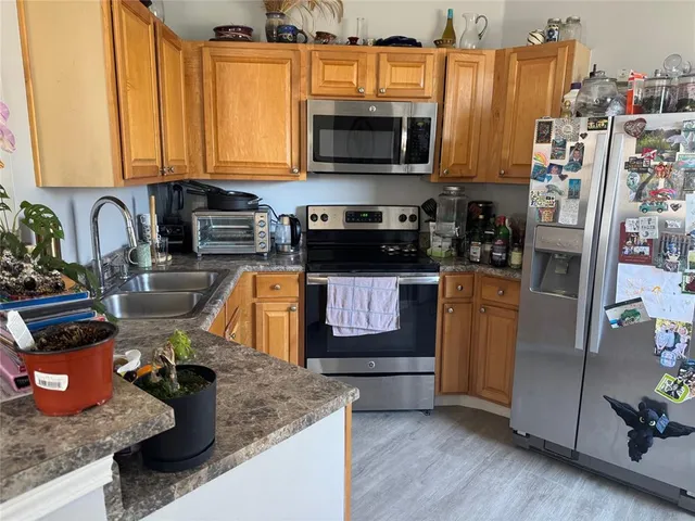 $150,000 | 17965 Villa Creek Drive, Tampa, FL 33647