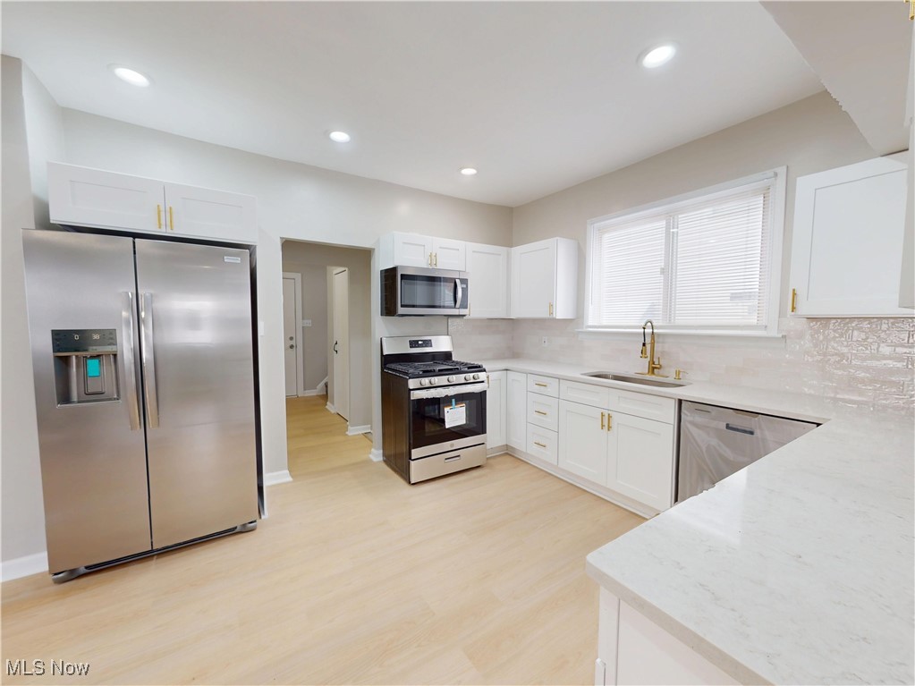 5954 Maplewood Road Cleveland, OH 44124 - Photo 4 of 47 Gallery Image 4