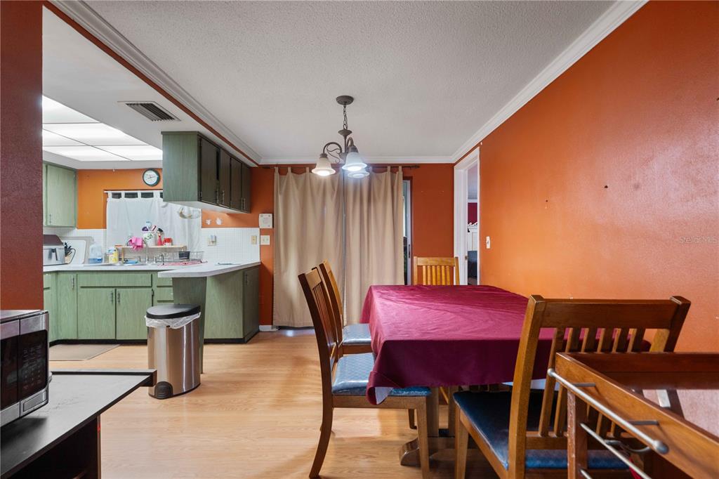 7830 Cherrytree Lane New Port Richey, FL 34653 - Photo 18 of 27 Gallery Image 18
